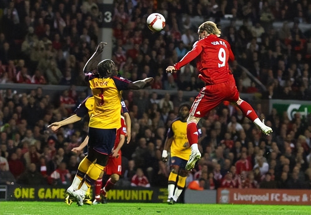 争夺联赛冠 争夺联赛冠