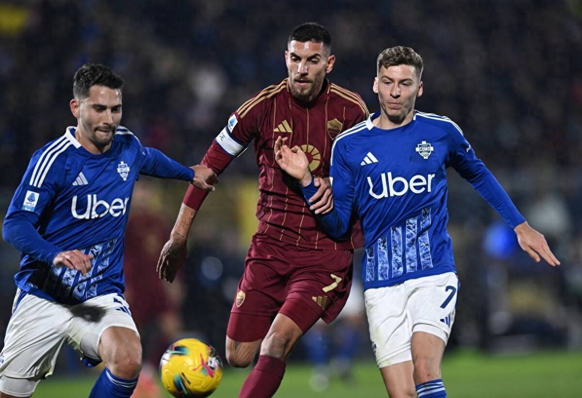 中国女足与亚洲多国女足进行友谊赛