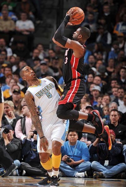 队合作之中 队合作之中