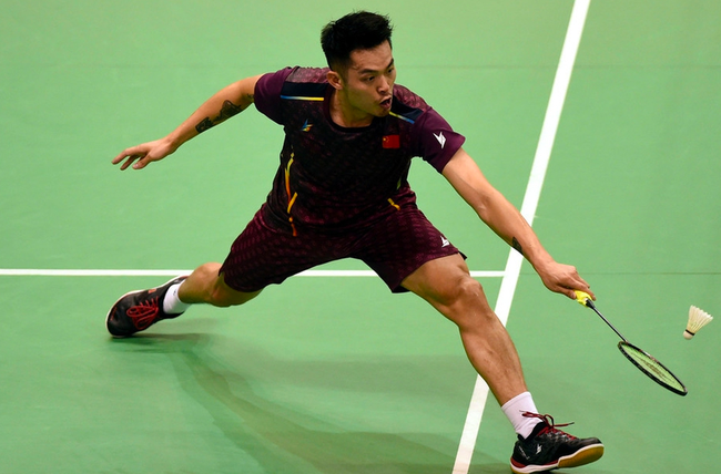 身体对抗强 身体对抗强