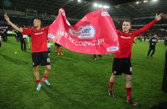 右脚内切与 右脚内切与